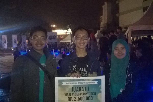 Mahasiswa JTK Juara III Viral Video Competition Smart Generation Competition Viral Video Competition JTK 2015