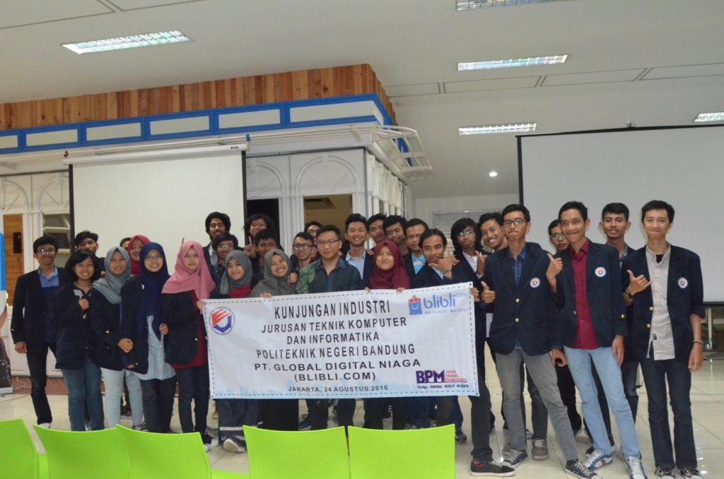 Kunjungan Industri JTK 2015 ke Blibli (2)