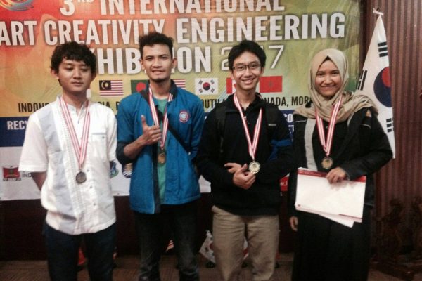 Gold Medals Art Creativity Engineering Exhibition 2017