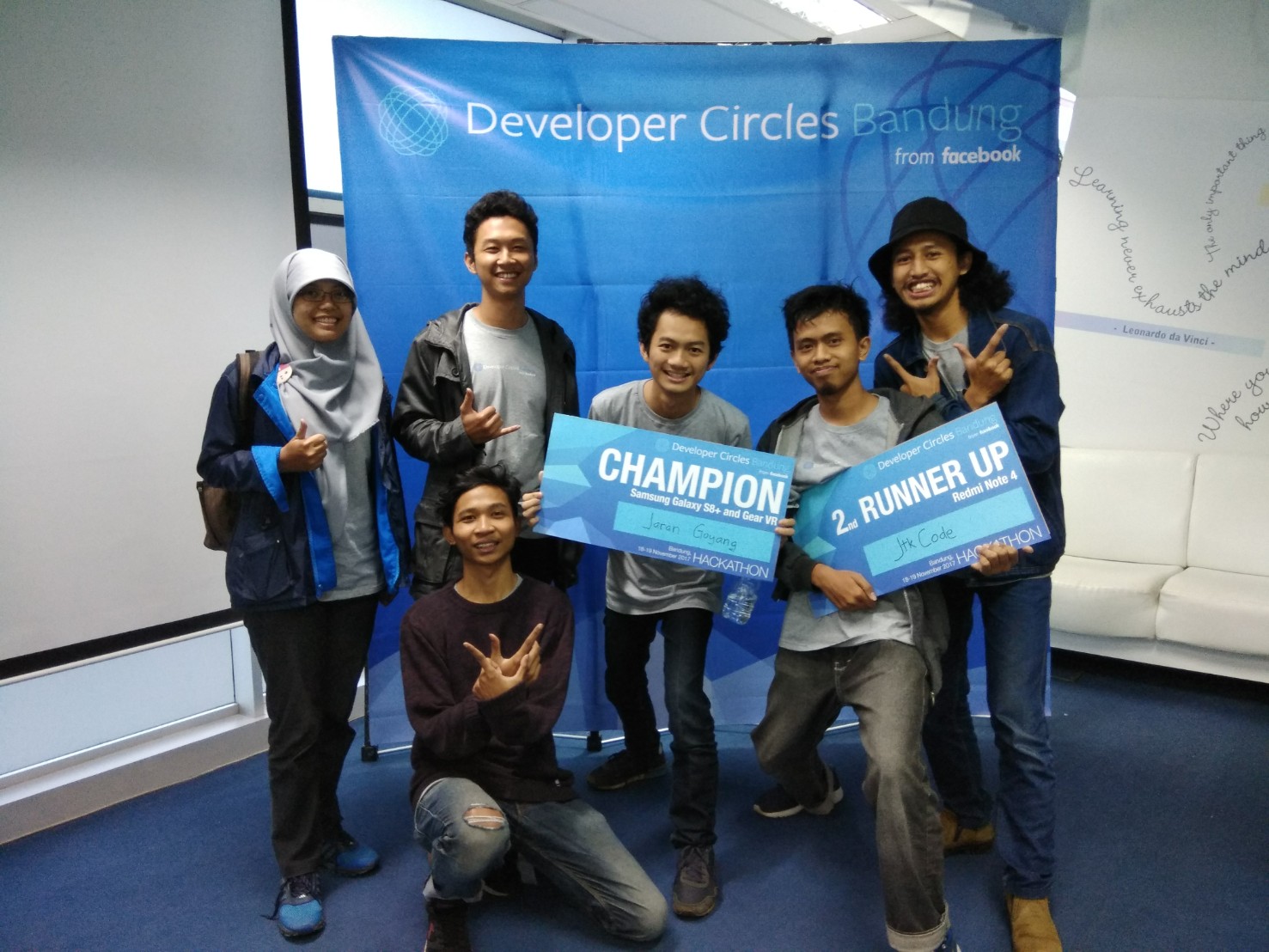 Dua Tim JTK Juara Facebook Developer Circles Bandung Hackathon