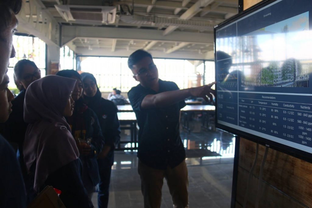 Kunjungan Industri eBdesk 02