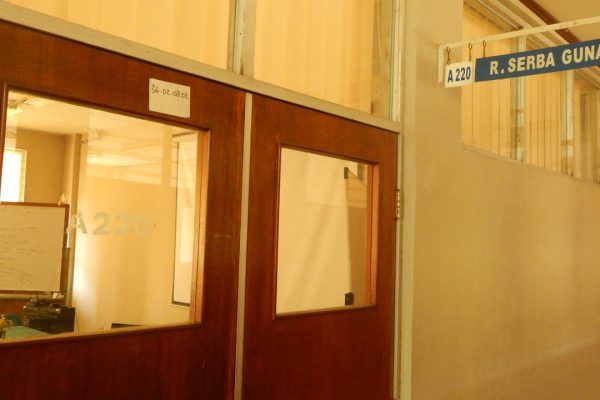 IT Innovation Near Future – Kuliah Dosen Tamu Untuk Tingkat 1 Ruang Serbaguna