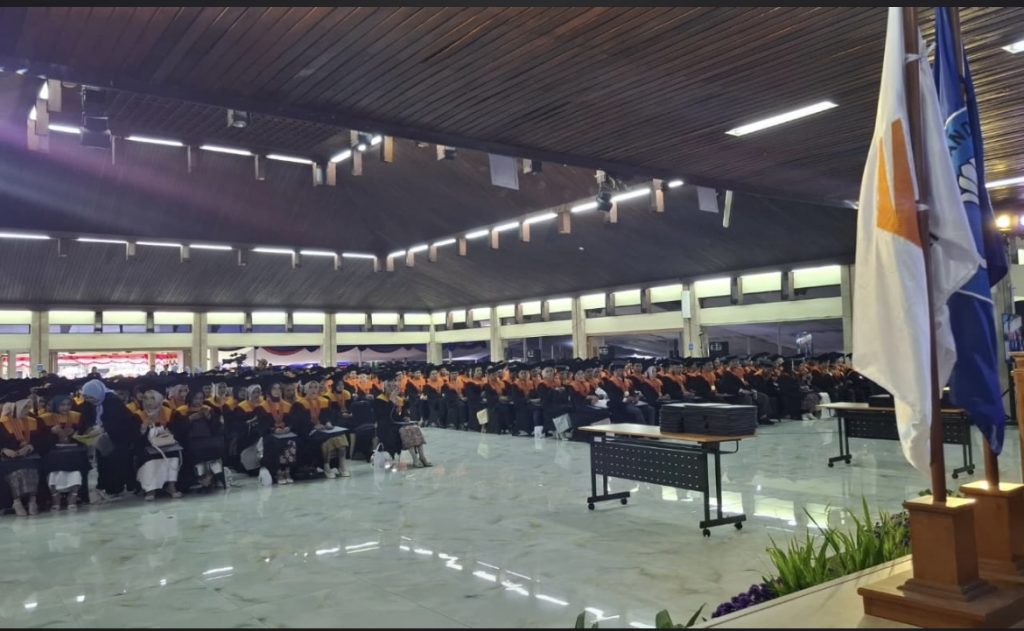 Wisuda Polban 2025: JTK Lahirkan Lulusan Unggul Siap Bersaing